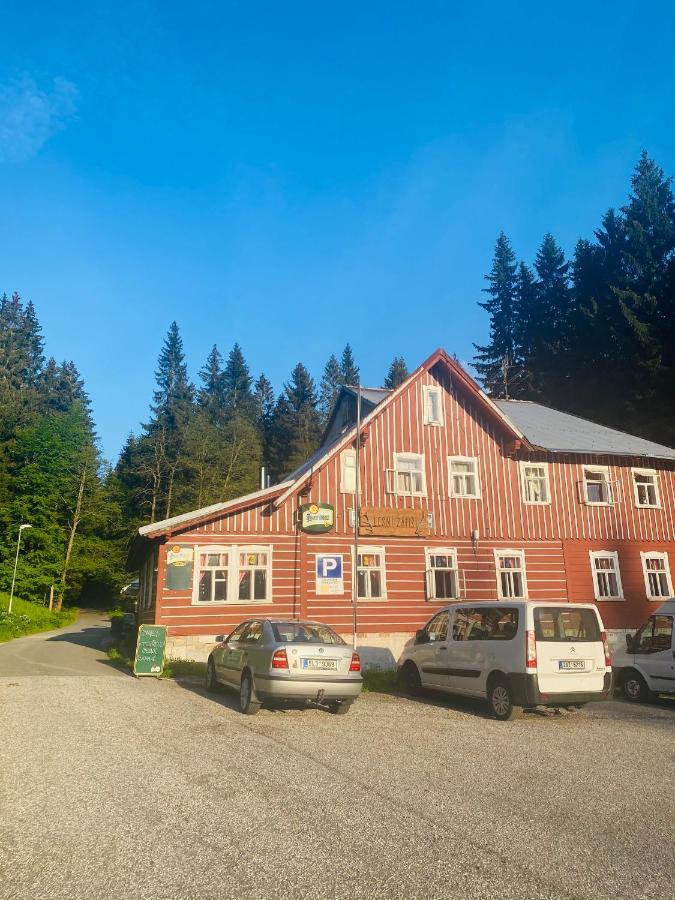 Penzion Lesni Zatisi- Harrachov Εξωτερικό φωτογραφία