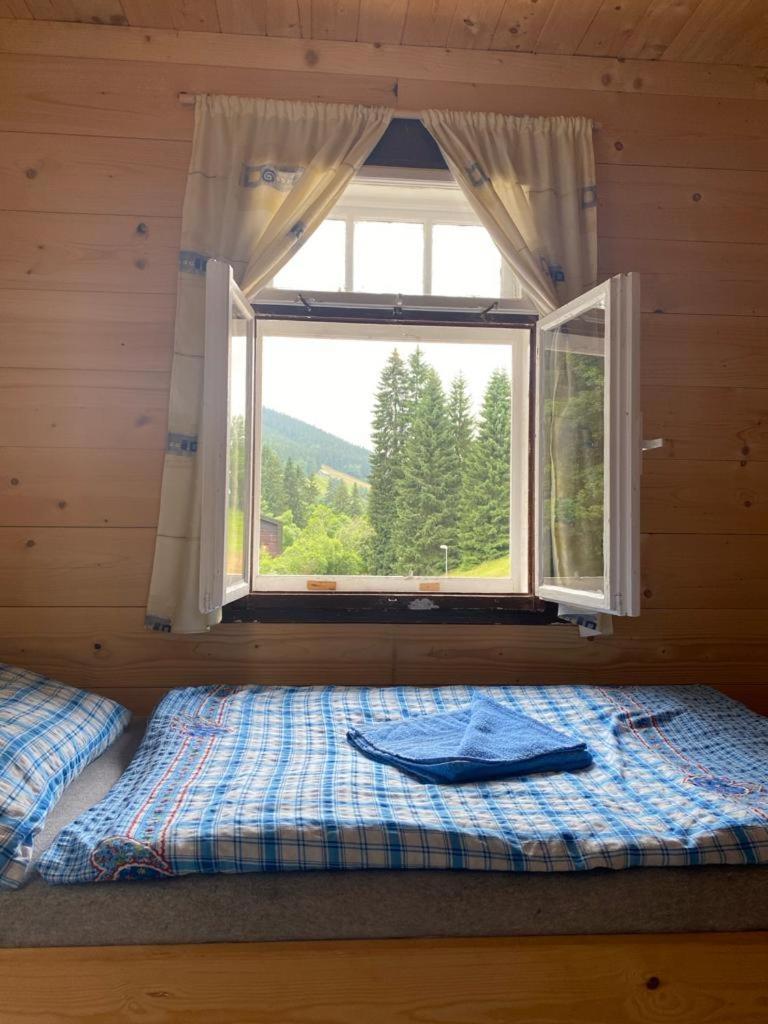 Penzion Lesni Zatisi- Harrachov Εξωτερικό φωτογραφία